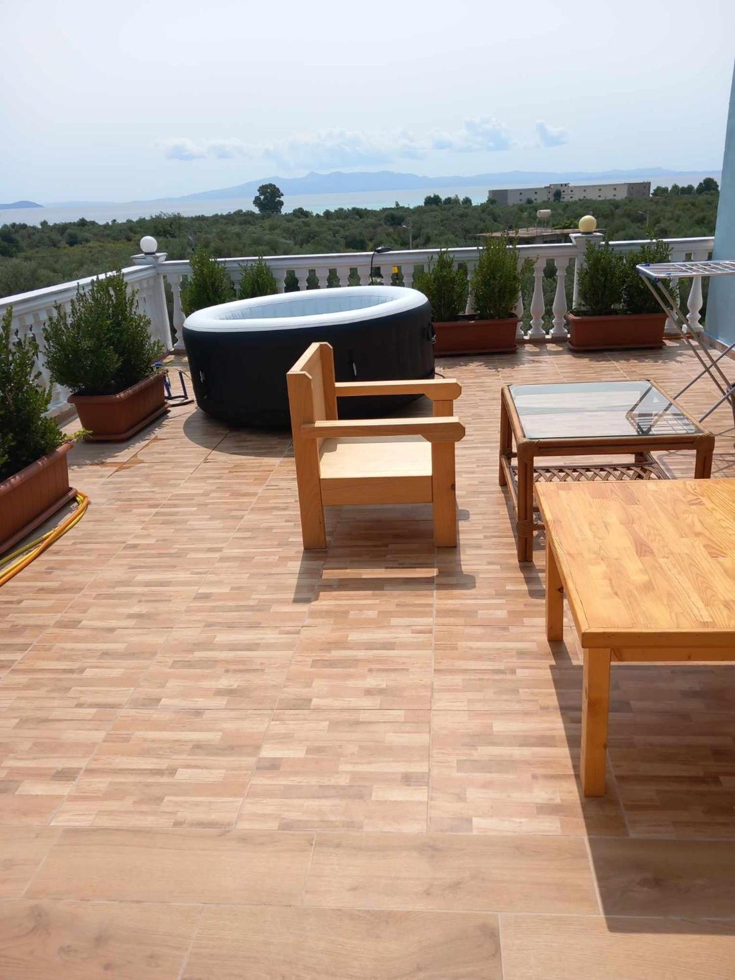 Irini'S Guesthouse Qeparo Ngoại thất bức ảnh